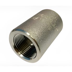 Forged steel threaded coupling with internal thread
